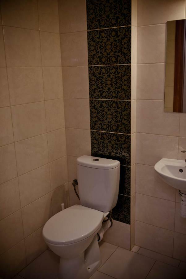 Kolumny 217- Tanie Noclegi Pracownicze, Parking Bezplatny Łódź Buitenkant foto